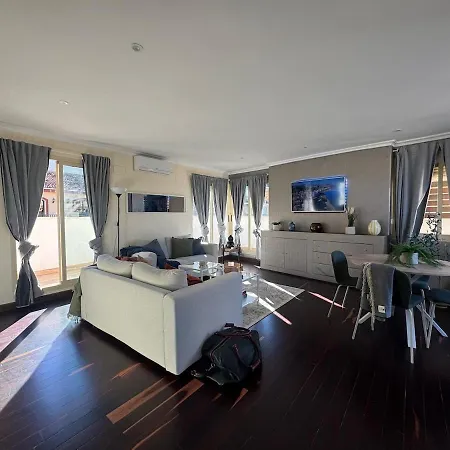 Apartment Victoria Serenity Penthouse *