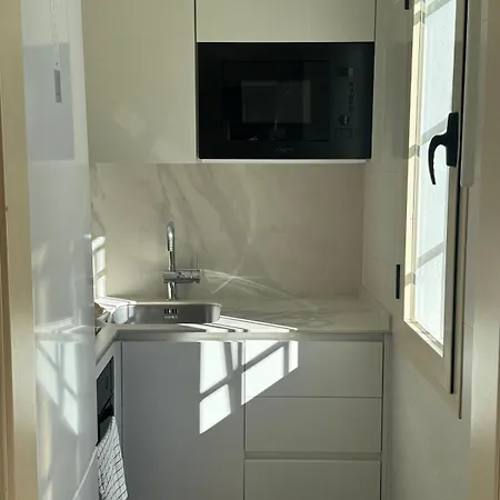 Victoria Serenity Penthouse Apartament